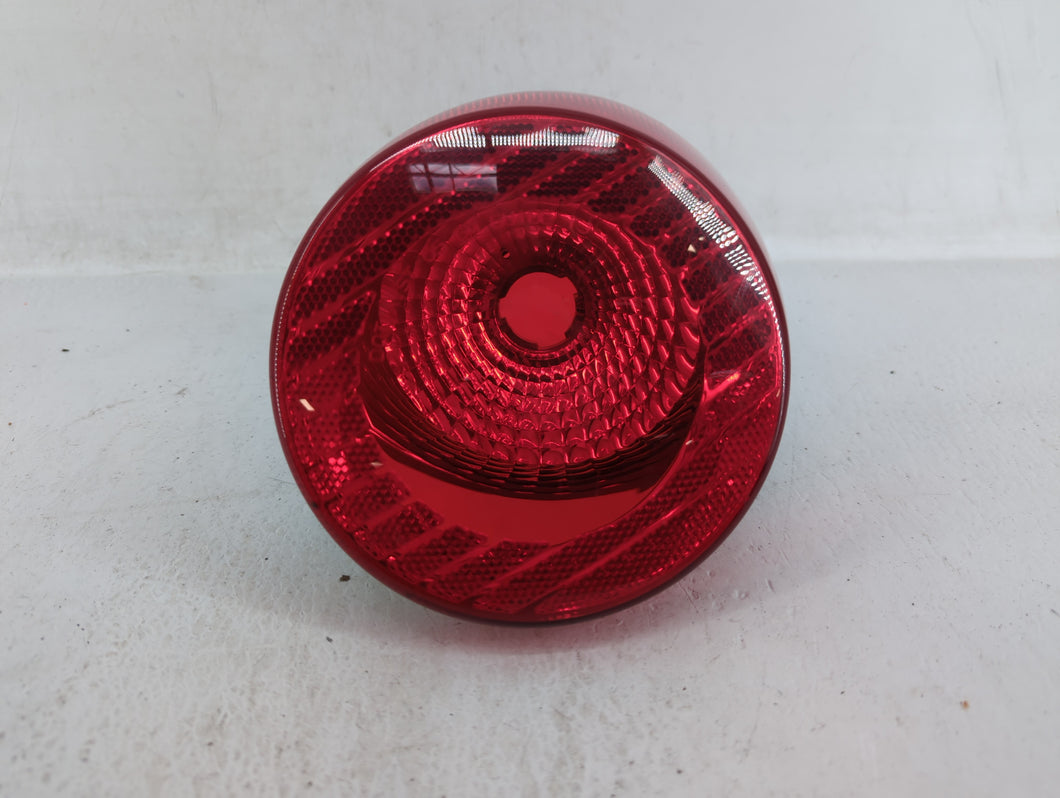 2005-2010 Chevrolet Cobalt Tail Light Assembly Passenger Right OEM P/N:16532532 15797856 Fits Fits 2005 2006 2007 2008 2009 2010 OEM Used Auto Parts