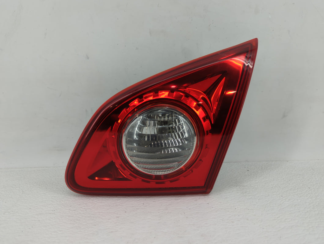 2008 Nissan Rogue Tail Light Assembly Passenger Right OEM P/N:D055B Fits OEM Used Auto Parts