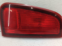 2003 Lincoln Navigator Tail Light Assembly Passenger Right OEM P/N:44ZG-11115 2L7X-13404-B, FR491-BUWE4-BH, 2L7X-13B504-A Fits OEM Used Auto Parts - Oemusedautoparts1.com