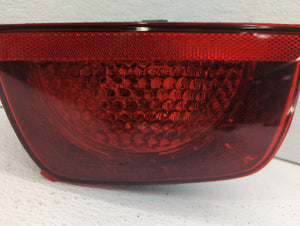 2010-2013 Chevrolet Camaro Tail Light Assembly Driver Left OEM P/N:92212647 PC50039, 320370 Fits Fits 2010 2011 2012 2013 OEM Used Auto Parts