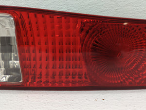 2009-2011 Hyundai Genesis Tail Light Assembly Passenger Right OEM P/N:92404-3M0 Fits Fits 2009 2010 2011 OEM Used Auto Parts