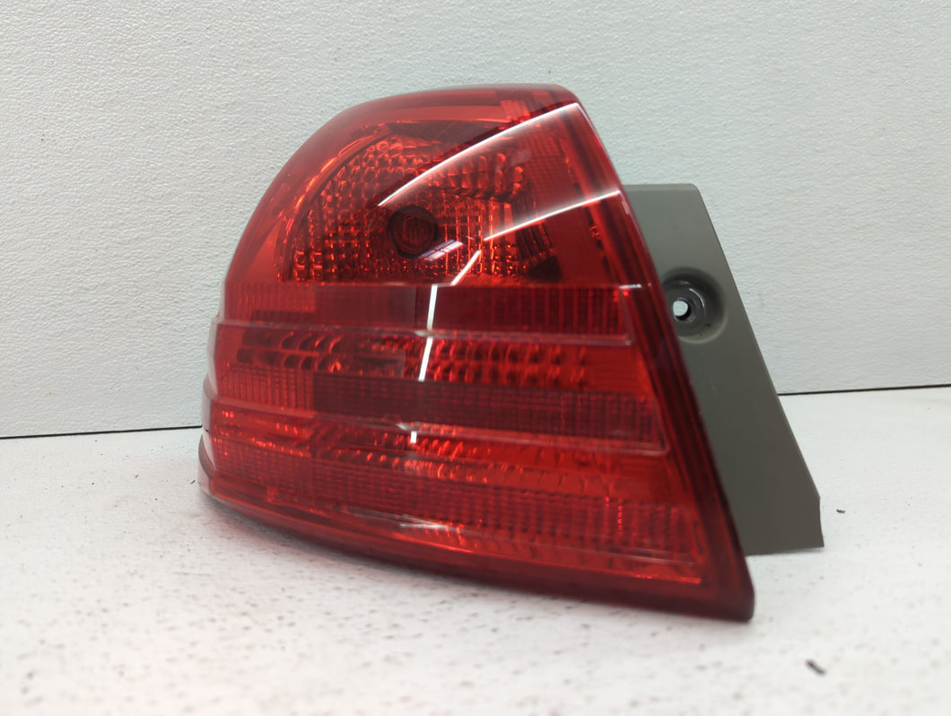 2008-2015 Nissan Rogue Tail Light Assembly Driver Left OEM P/N: DS685-B000L Fits OEM Used Auto Parts