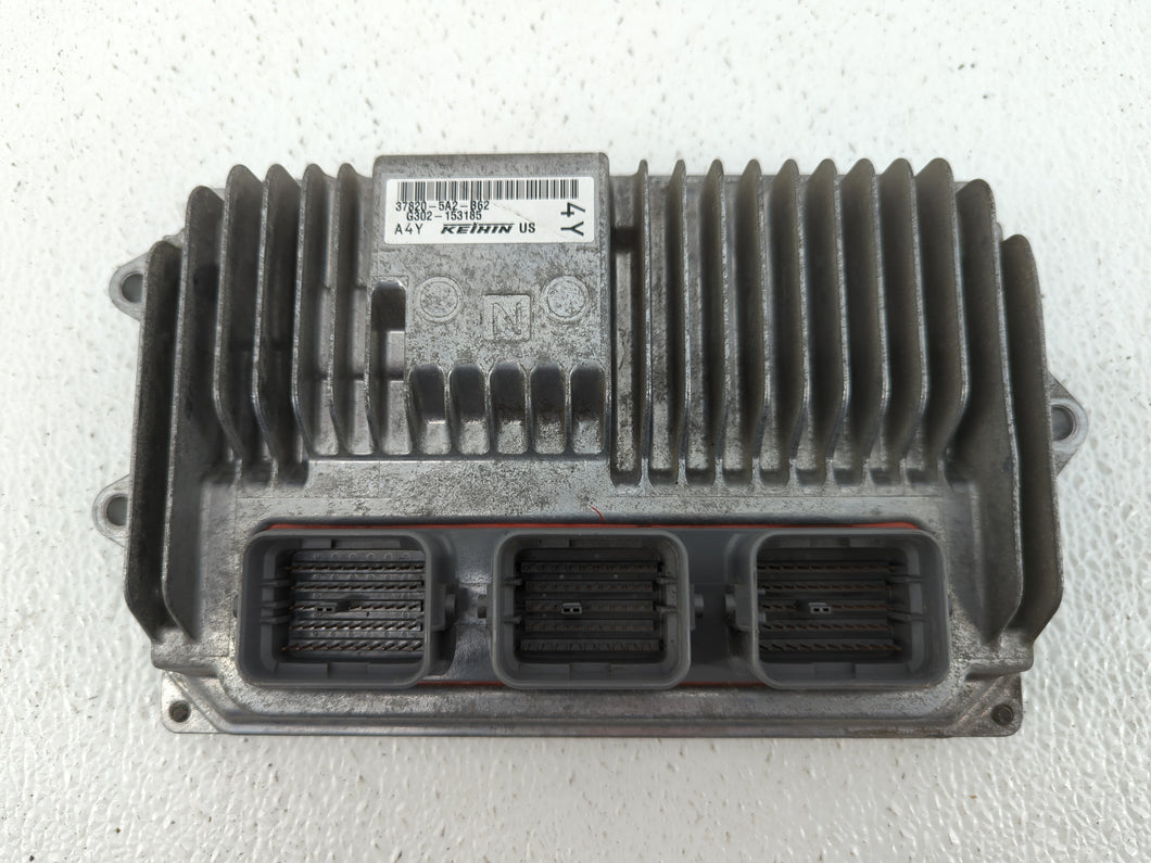 2014 Honda Accord PCM Engine Control Computer ECU ECM PCU OEM P/N:37820-5A2-G61 37820-5A2-B62, 37820-5A2-B61 Fits OEM Used Auto Parts