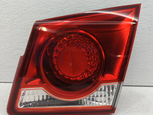 2011-2016 Chevrolet Cruze Tail Light Assembly Passenger Right OEM P/N:3057KLCP 2T 11 1P GM Fits Fits 2011 2012 2013 2014 2015 2016 OEM Used Auto Parts