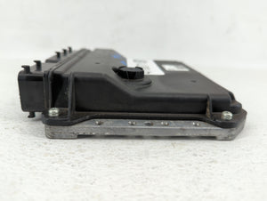 2010 Toyota Prius PCM Engine Control Computer ECU ECM PCU OEM P/N:89661-47261 89661-47262 Fits OEM Used Auto Parts