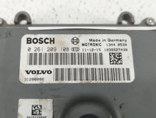 2012 Volvo S60 PCM Engine Control Computer ECU ECM PCU OEM P/N:1344 0576 1344 0798, 0 261 209 563, 0 261 209 108, 1343 0003 Fits OEM Used Auto Parts