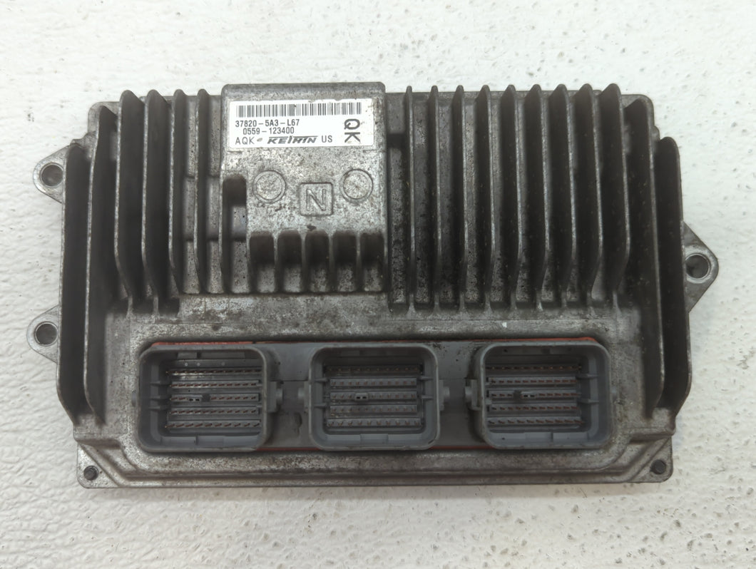 2013 Honda Accord PCM Engine Control Computer ECU ECM PCU OEM P/N:37820-5A2-A68 37820-5A3-L69, 37820-5G1-L55, 37820-5A3-L67 Fits OEM Used Auto Parts