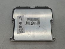 2010-2012 Hyundai Santa Fe PCM Engine Control Computer ECU ECM PCU OEM P/N:39109-3C561 39109-3C562 Fits Fits 2010 2011 2012 OEM Used Auto Parts