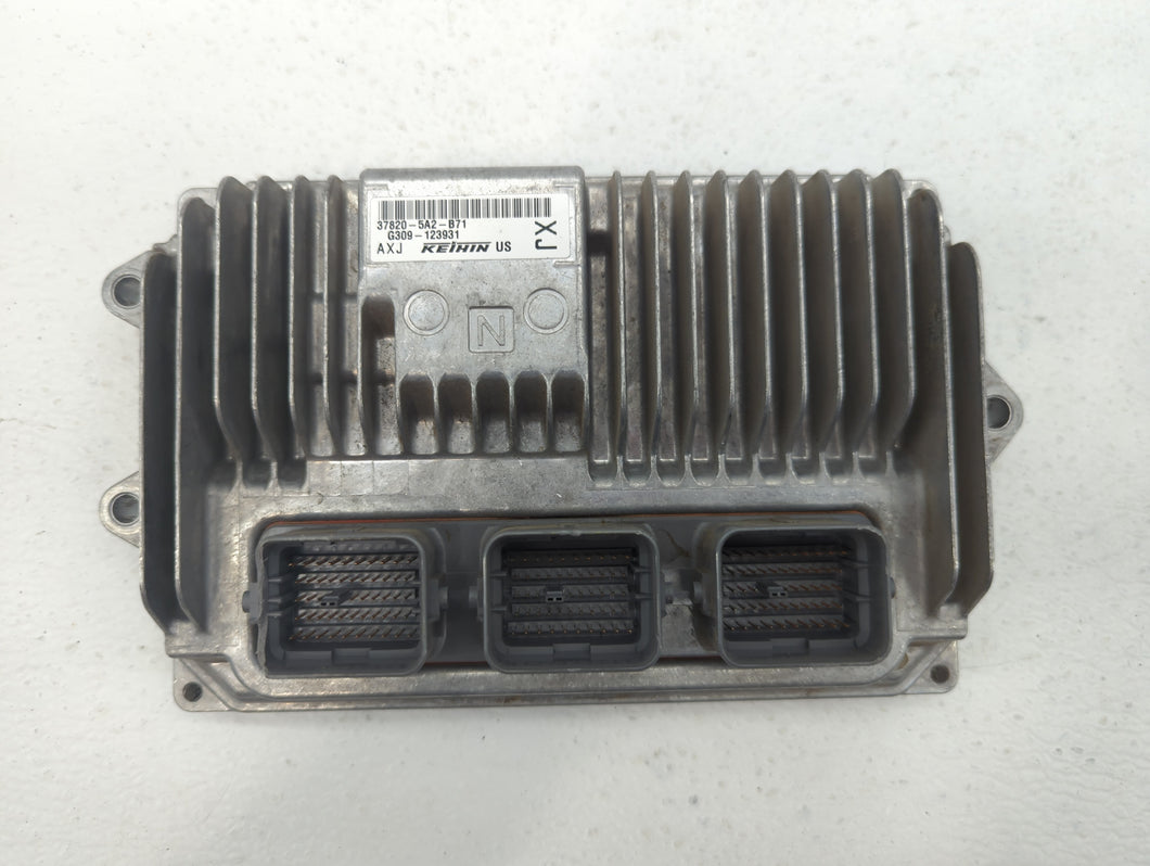 2014 Honda Accord PCM Engine Control Computer ECU ECM PCU OEM P/N:37820-5A2-B71 37820-5A2-B72, 37820-5A3-L32, 37820-5A3-L31 Fits OEM Used Auto Parts