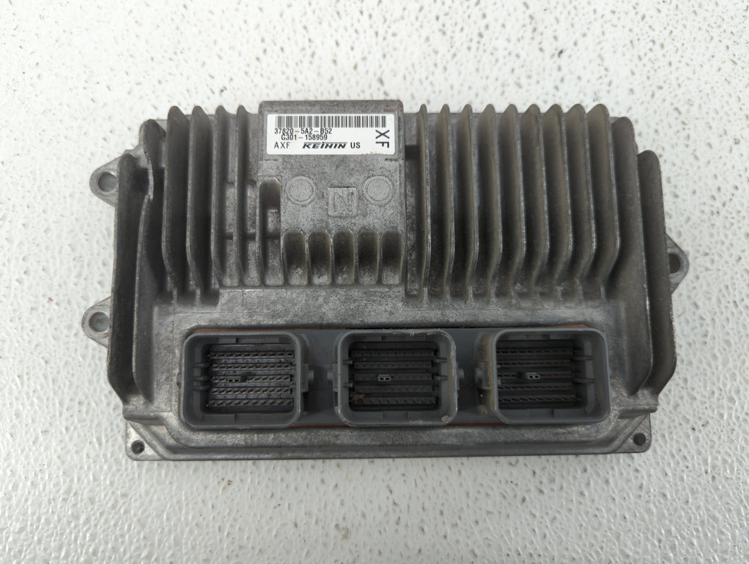 2014 Honda Accord PCM Engine Control Computer ECU ECM PCU OEM P/N:37820-5A3-L12 37820-5A2-B52, 37820-5A3-L11 Fits OEM Used Auto Parts