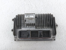 2015 Honda Cr-V PCM Engine Control Computer ECU ECM PCU OEM P/N:37820-5LA-A63 37820-5LA-A62 Fits OEM Used Auto Parts