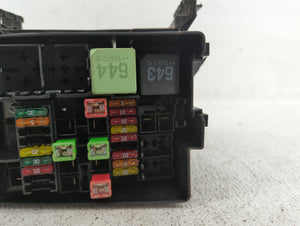 2015-2018 Volkswagen Jetta Fusebox Fuse Box Panel Relay Module P/N:5C0.937.819L 5C0937819L Fits Fits 2015 2016 2017 2018 OEM Used Auto Parts