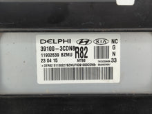 2013-2016 Hyundai Santa Fe PCM Engine Control Computer ECU ECM PCU OEM P/N:39100-3CDN8 39100-3CDN3 Fits Fits 2013 2014 2015 2016 OEM Used Auto Parts