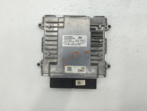 2018-2019 Hyundai Sonata PCM Engine Control Computer ECU ECM PCU OEM P/N:39112-2GGK0 39102-2GGK0, 39102-2GGJ0 Fits Fits 2018 2019 OEM Used Auto Parts