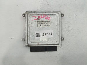 2006-2008 Hyundai Sonata PCM Engine Control Computer ECU ECM PCU OEM P/N:39100-25135 39100-25131 Fits Fits 2006 2007 2008 OEM Used Auto Parts