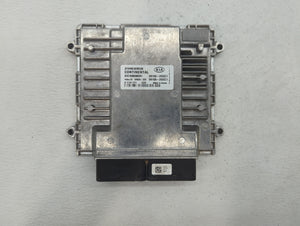 2016-2018 Kia Optima PCM Engine Control Computer ECU ECM PCU OEM P/N:39108-2GGC2 39138-2GGC2, 39108-2GGC0 Fits Fits 2016 2017 2018 OEM Used Auto Parts