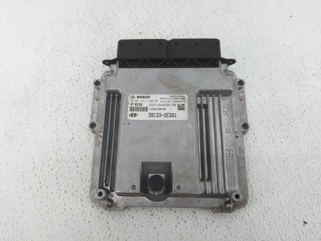 2016-2017 Hyundai Elantra PCM Engine Control Computer ECU ECM PCU OEM P/N:39133-2EGB1 Fits Fits 2016 2017 OEM Used Auto Parts