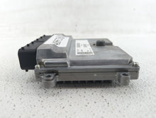 2005 Volvo V40 PCM Engine Control Computer ECU ECM PCU OEM P/N:P30650677 P30743102 Fits Fits 2004 2006 OEM Used Auto Parts