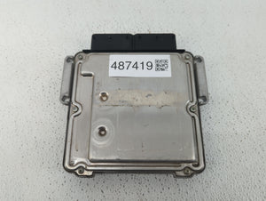 2012-2013 Kia Rio PCM Engine Control Computer ECU ECM PCU OEM P/N:39110-2BDA7 39110-2BDL5, 39110-2BDL6 Fits Fits 2012 2013 OEM Used Auto Parts