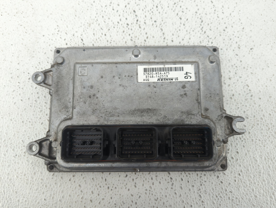 2012-2014 Honda Cr-V PCM Engine Control Computer ECU ECM PCU OEM P/N:37820-R5A-A76 37820-R5A-A73 Fits Fits 2012 2013 2014 OEM Used Auto Parts