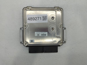 2018-2020 Hyundai Elantra PCM Engine Control Computer ECU ECM PCU OEM P/N:39173-2EFE2 39172-2EFE2 Fits Fits 2018 2019 2020 OEM Used Auto Parts