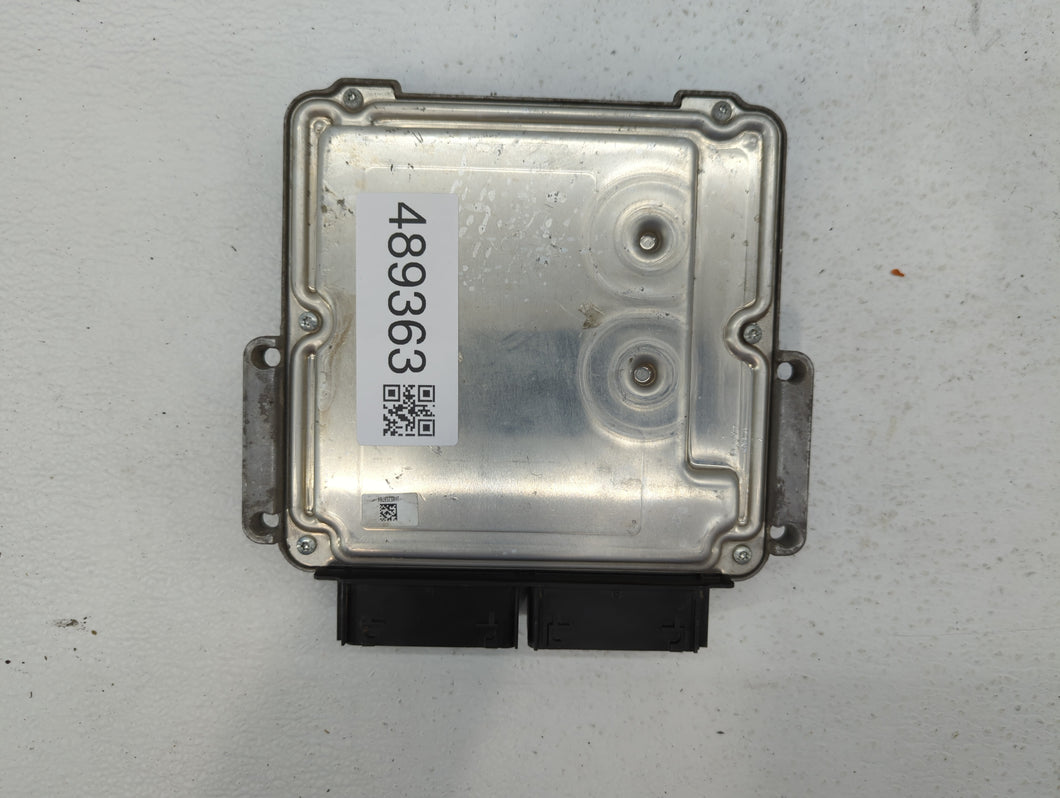 2015 Ford Fusion PCM Engine Control Computer ECU ECM PCU OEM P/N:FJ5A-12B684-AA FS7A-12A650-AUC, FS7A-12A650-AVC Fits OEM Used Auto Parts