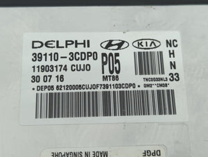 2017-2018 Hyundai Santa Fe PCM Engine Control Computer ECU ECM PCU OEM P/N:39110-3CDP0 39100-3CDP1 Fits Fits 2017 2018 OEM Used Auto Parts