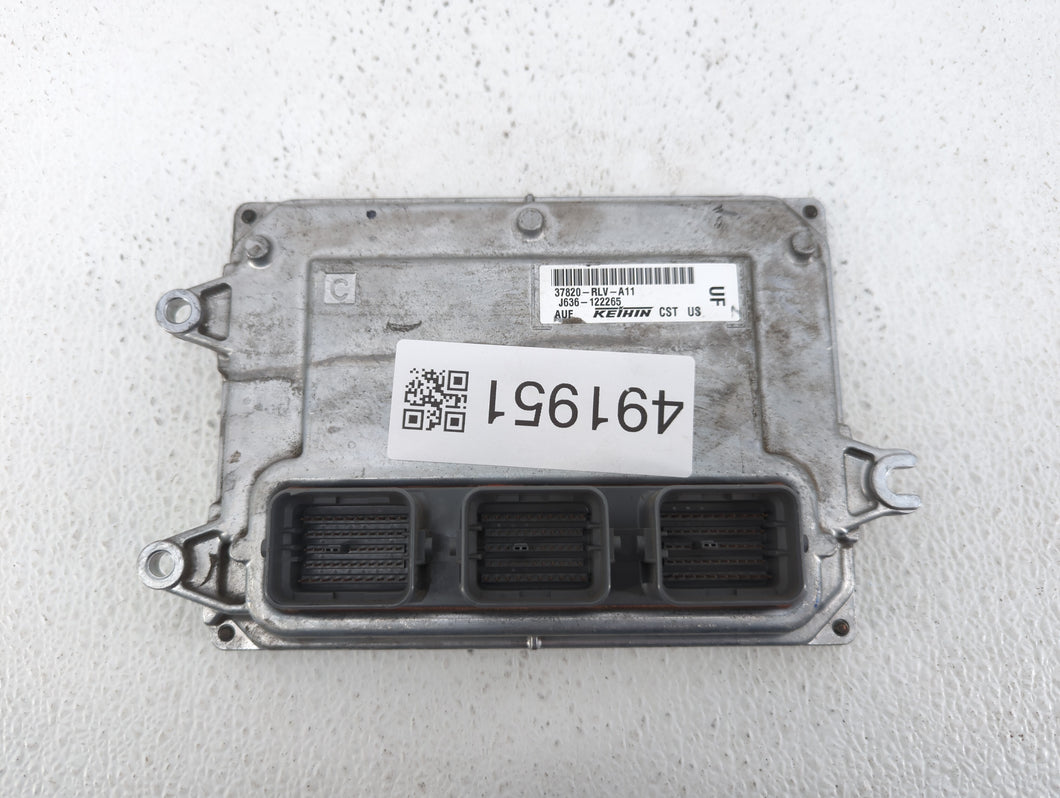 2017-2019 Honda Pilot PCM Engine Control Computer ECU ECM PCU OEM P/N:37820-RLV-A11 37820-RLV-C03 Fits Fits 2017 2018 2019 OEM Used Auto Parts