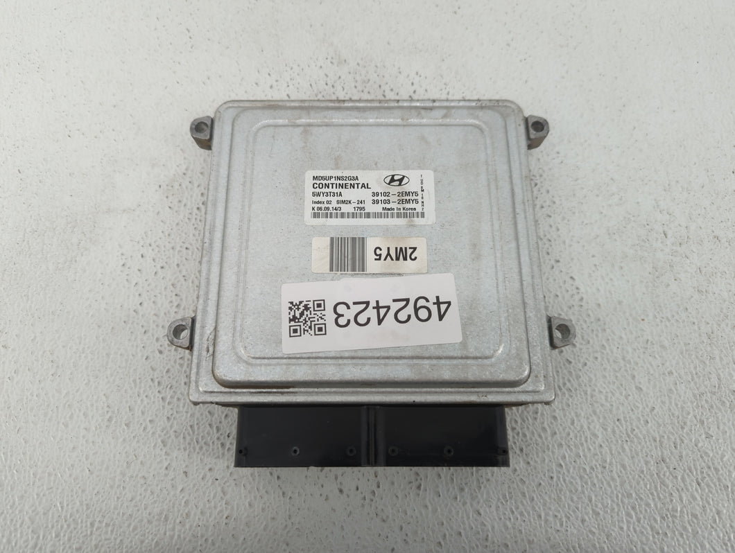 2014-2016 Hyundai Elantra PCM Engine Control Computer ECU ECM PCU OEM P/N:39103-2EMY5 39102-2EMY5 Fits Fits 2014 2015 2016 OEM Used Auto Parts