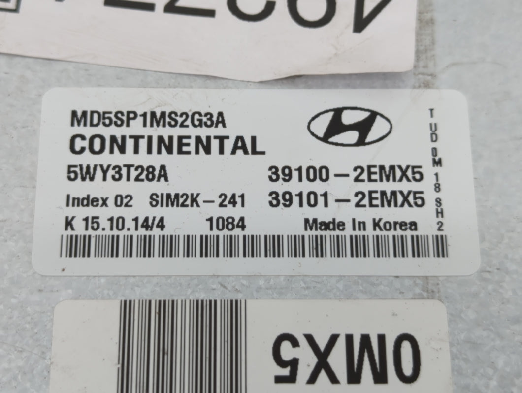 2015 Hyundai Elantra PCM Engine Control Computer ECU ECM PCU OEM P/N:39101-2EMX5 39100-2EMX5 Fits OEM Used Auto Parts