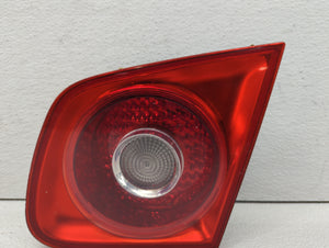 2005-2007 Volkswagen Jetta Tail Light Assembly Passenger Right OEM P/N:1K5 945 094J 1K5 945 096J Fits Fits 2005 2006 2007 OEM Used Auto Parts