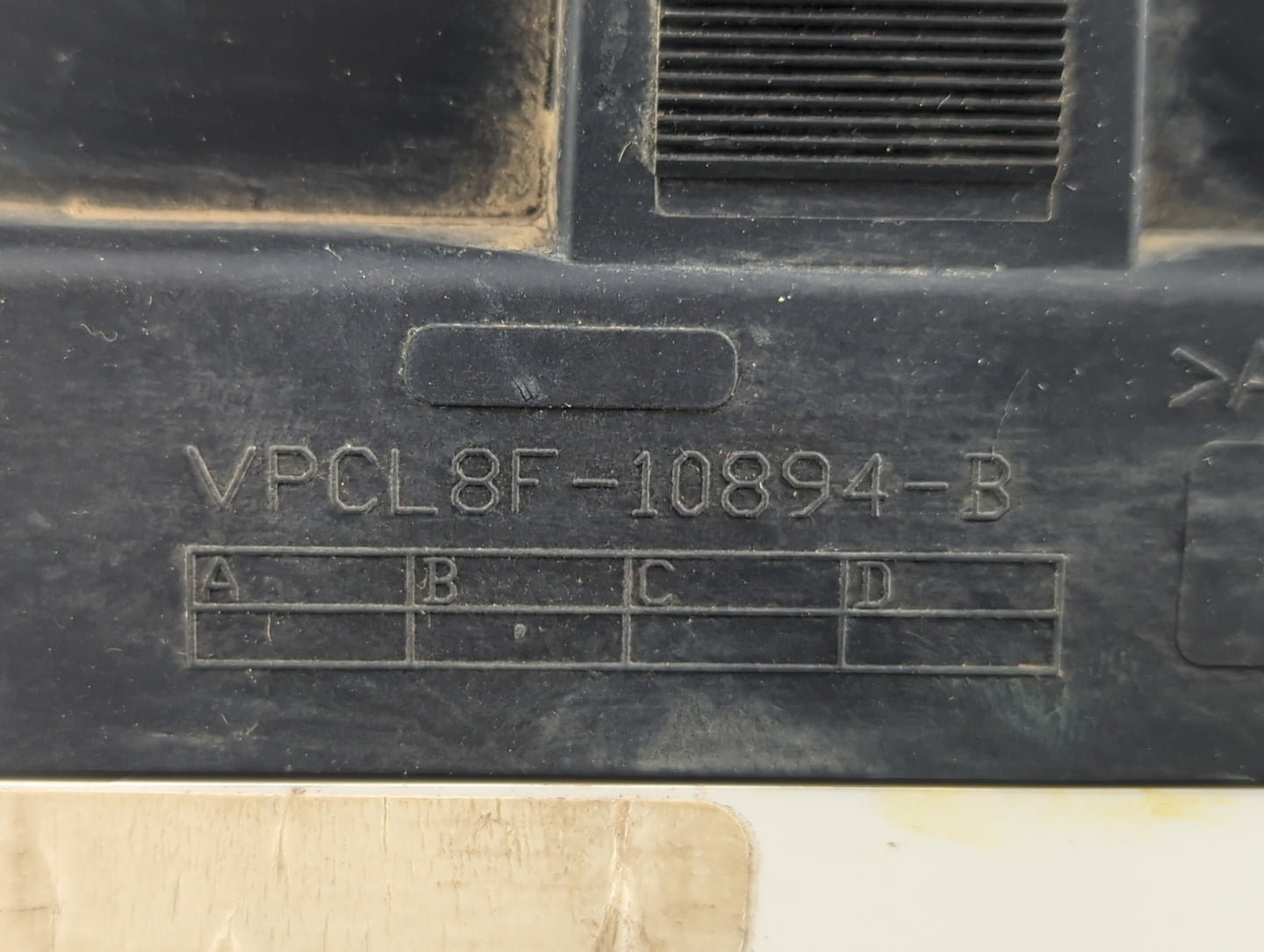 2013 Ford Escape Instrument Cluster Speedometer Gauges P/N:VPCL8F-10894-B Fits OEM Used Auto Parts - Oemusedautoparts1.com