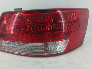 2006-2008 Hyundai Sonata Tail Light Assembly Passenger Right OEM P/N:92402-0A0 Fits Fits 2006 2007 2008 OEM Used Auto Parts