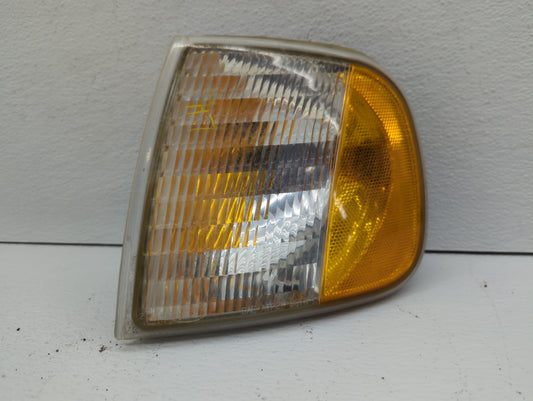 2002-2003 Ford F-150 Driver Left Oem Head Light Headlight Lamp - Oemusedautoparts1.com