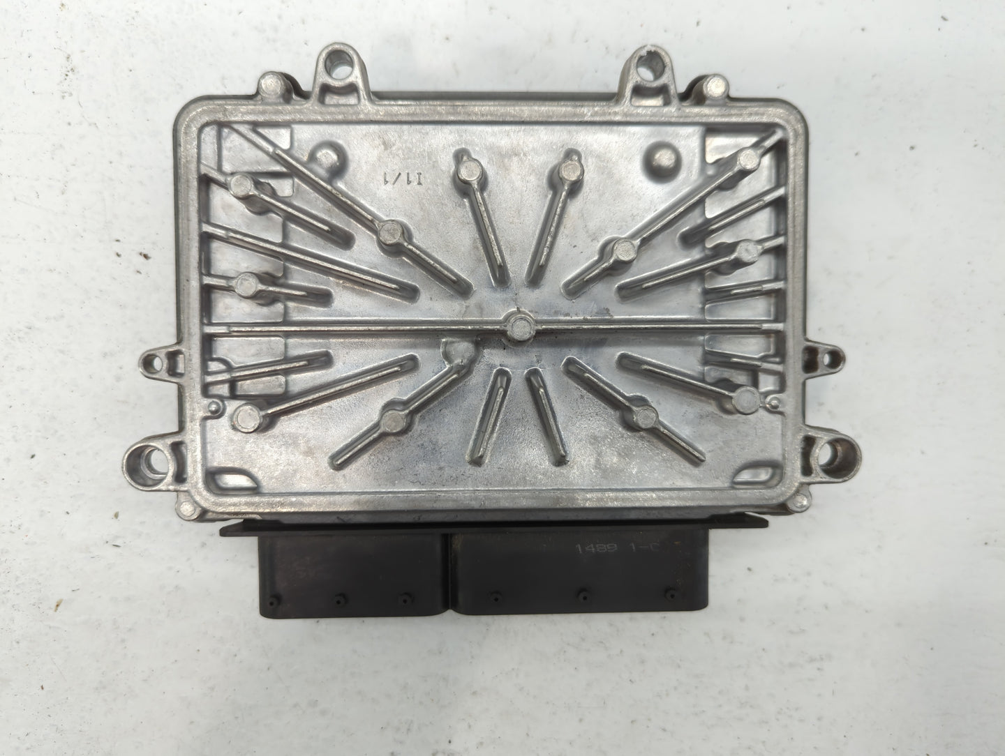 2010 Volvo V40 PCM Engine Control Computer ECU ECM PCU OEM P/N:0 261 209 038 Fits Fits 2006 2007 2008 2009 2011 2012 2013 OEM Used Auto Parts - Oemusedautoparts1.com