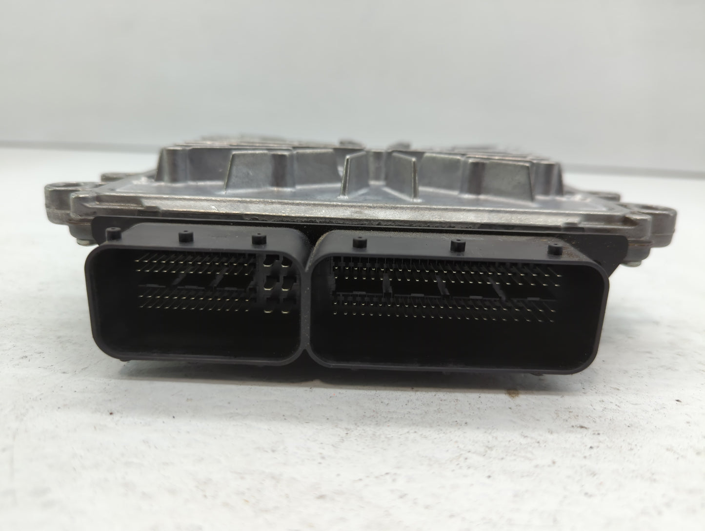 2010 Volvo V40 PCM Engine Control Computer ECU ECM PCU OEM P/N:0 261 209 038 Fits Fits 2006 2007 2008 2009 2011 2012 2013 OEM Used Auto Parts - Oemusedautoparts1.com