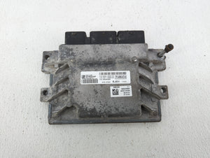 2013 Ford C-Max PCM Engine Control Computer ECU ECM PCU OEM P/N:DS71-12B684-AB DM5A-12A650-KB Fits OEM Used Auto Parts