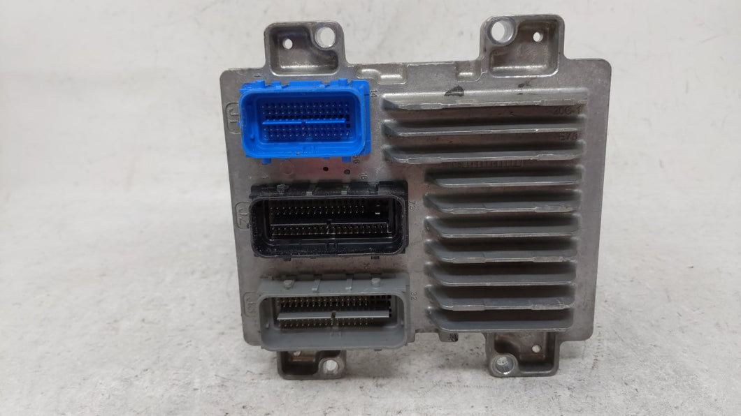 2015 Chevrolet Cruze PCM Engine Control Computer ECU ECM PCU OEM P/N:12669749 Fits OEM Used Auto Parts - Oemusedautoparts1.com 