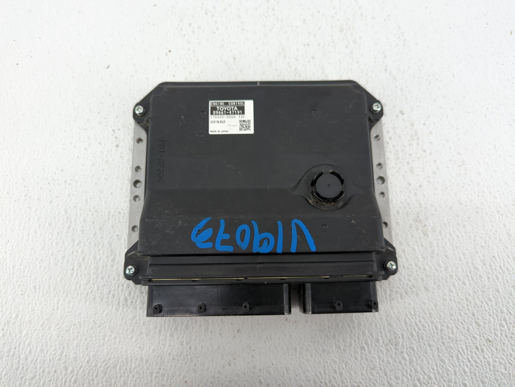 2012-2013 Toyota Prius PCM Engine Control Computer ECU ECM PCU OEM P/N:89661-47191 89661-47190 Fits Fits 2012 2013 OEM Used Auto Parts