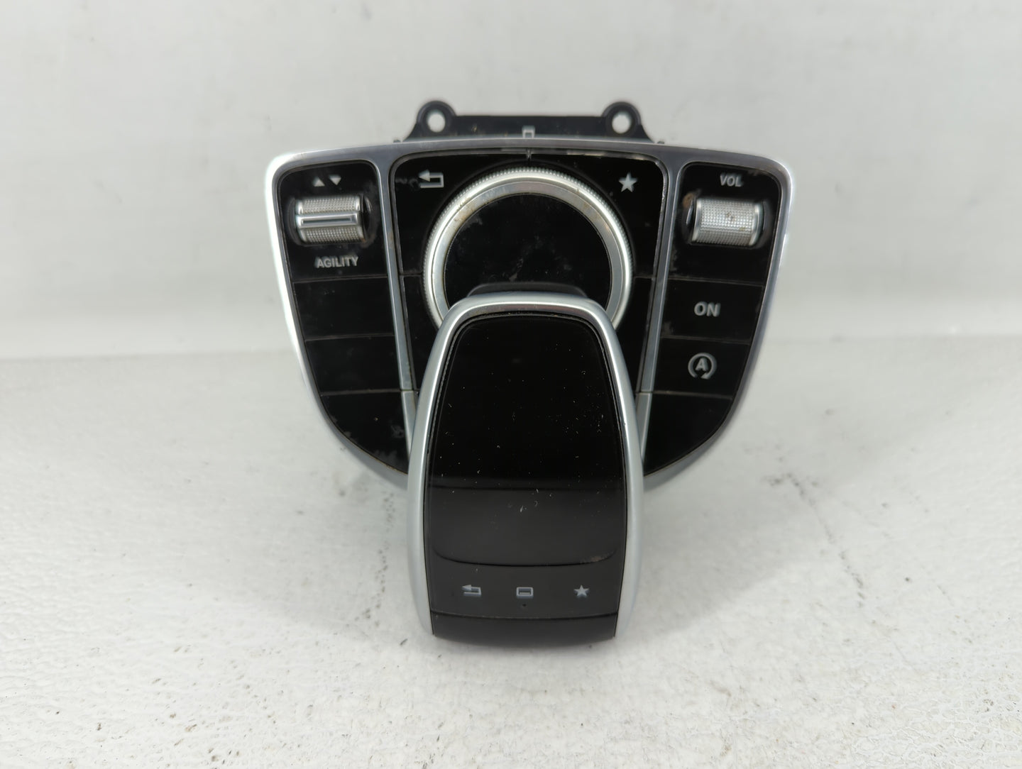 2018 Mercedes-benz C300 Center Console Switch Control - Oemusedautoparts1.com