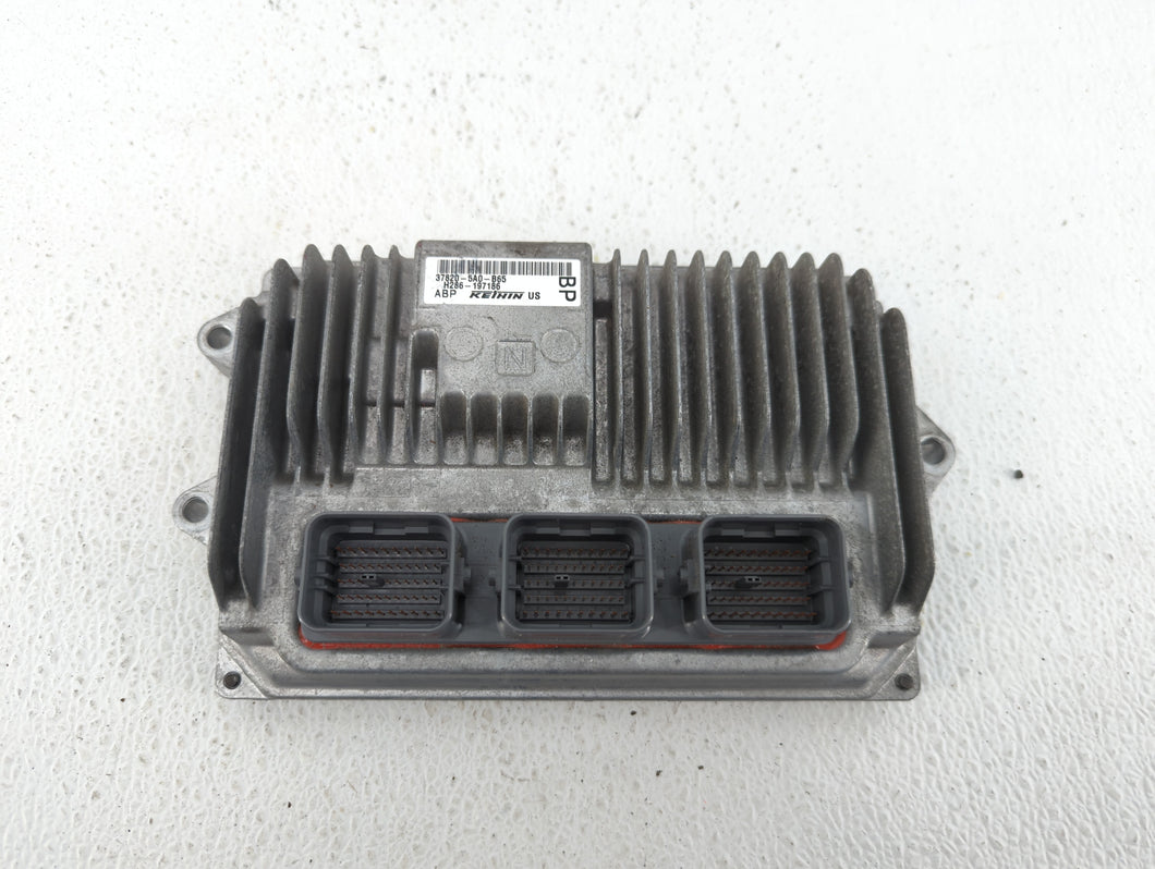 2016-2017 Honda Accord PCM Engine Control Computer ECU ECM PCU OEM P/N:37820-5A0-B65 37820-5A0-B25 Fits Fits 2016 2017 OEM Used Auto Parts