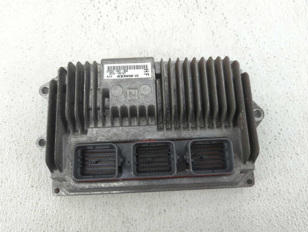 2017 Honda Fit PCM Engine Control Computer ECU ECM PCU OEM P/N:37820-5R7-D62 Fits OEM Used Auto Parts