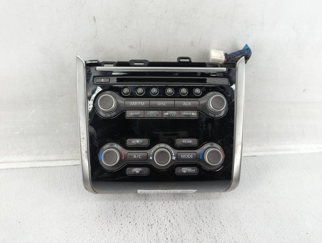 Nissan Pathfinder Radio Control Panel