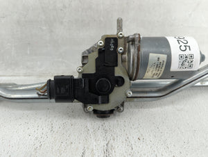 2016 Jaguar Xj Front Windshield Wiper Motor P/N:AW93-17500-AB Fits OEM Used Auto Parts