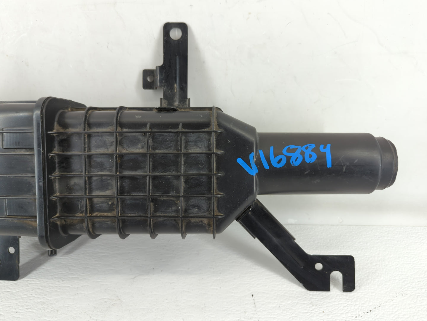 2015 Dodge Caravan Fuel Vapor Charcoal Canister - Oemusedautoparts1.com