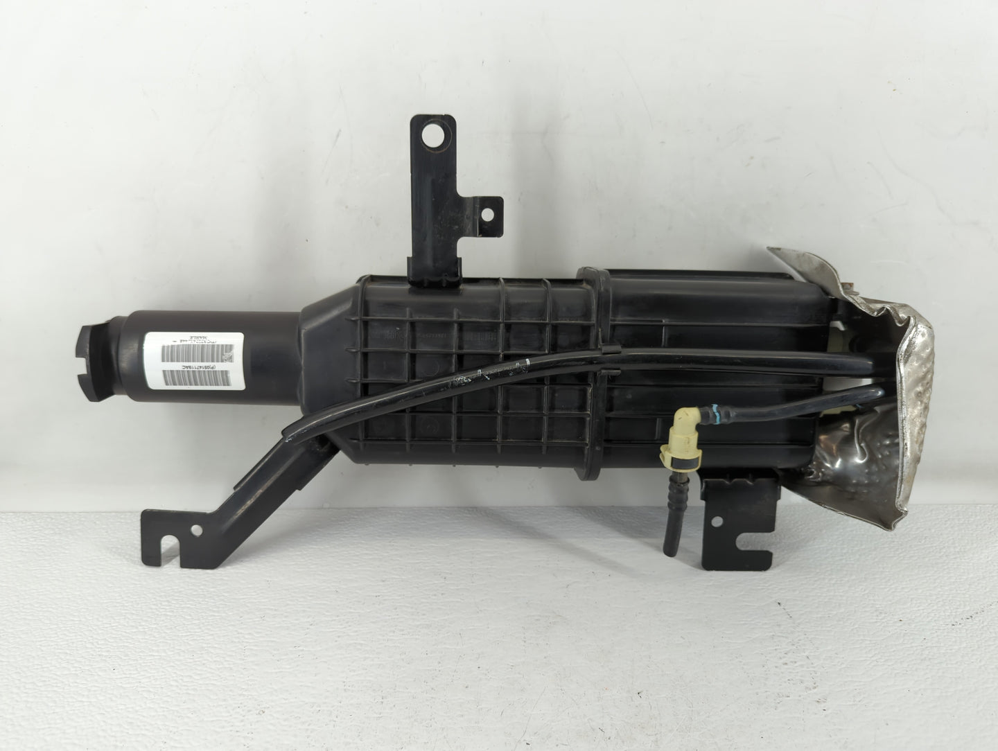 2015 Dodge Caravan Fuel Vapor Charcoal Canister - Oemusedautoparts1.com