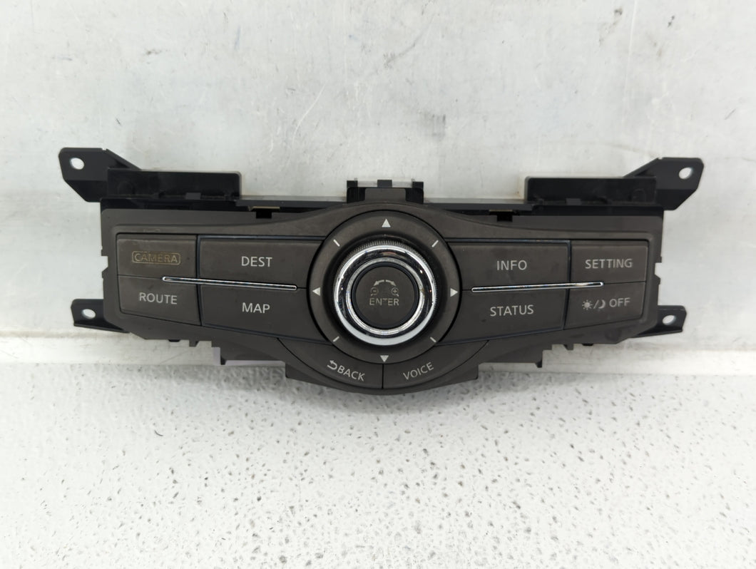 2012 Infiniti Qx80 Radio Control Panel