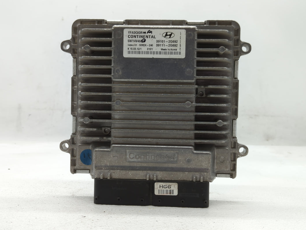 2011-2014 Hyundai Sonata PCM Engine Control Computer ECU ECM PCU OEM P/N:39111-2G692 39101-2G692 Fits Fits 2011 2012 2013 2014 OEM Used Auto Parts