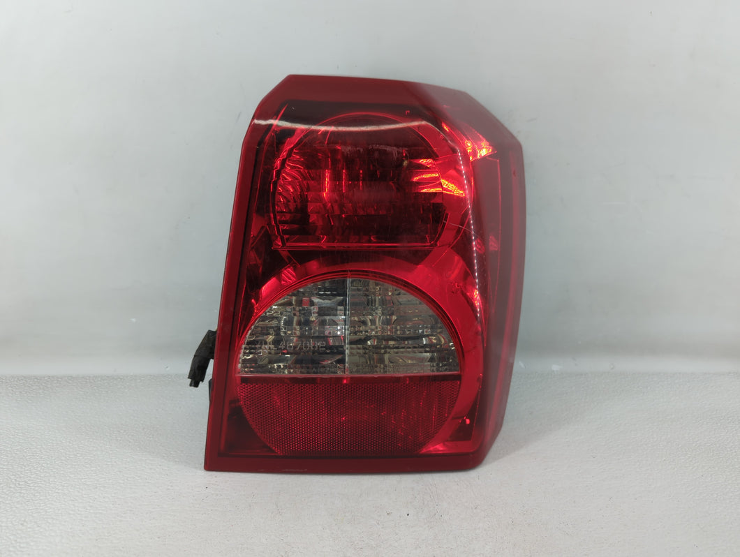 2008-2012 Dodge Caliber Tail Light Assembly Passenger Right OEM P/N:05303880AH 05303752AH Fits Fits 2008 2009 2010 2011 2012 OEM Used Auto Parts