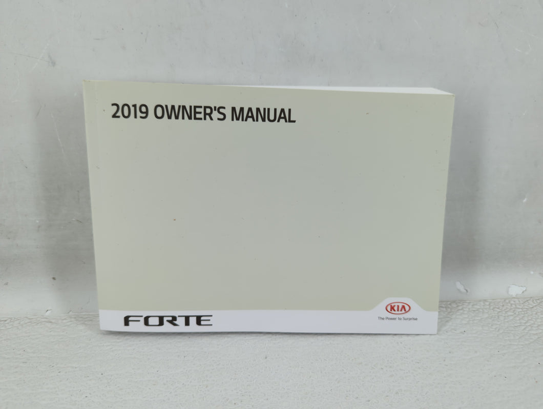 2019 Kia Forte Owners Manual Book Guide P/N:DLS4-EU87A OEM Used Auto Parts